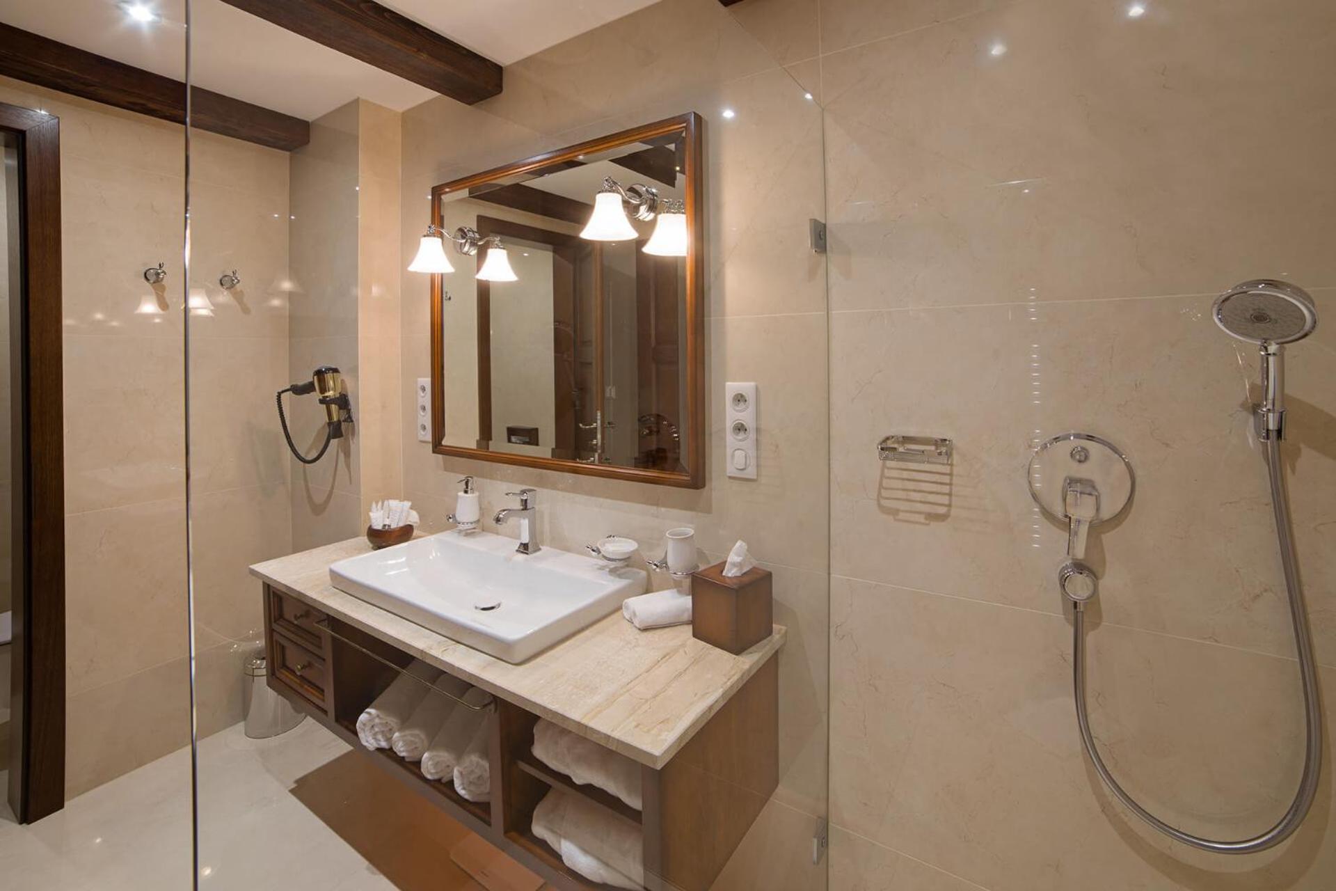 Boutique Hotel Erb - Adults Only Banska Stiavnica Bilik gambar